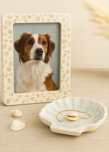 Jesmonite Workshop: Terrazzo Photo Frame & Marbled Trinket Tray