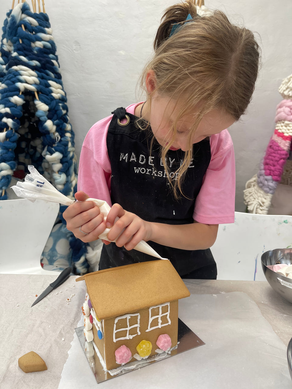 Kids Christmas Workshops Sydney - Make a Gingerbread House