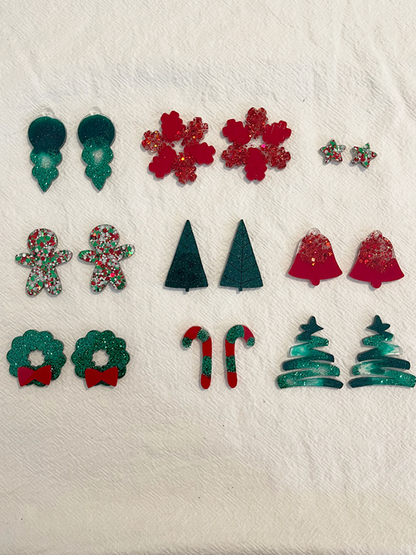 Resin jewellery and mould workshop sales